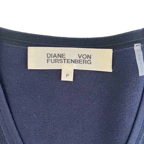 DIANNE Von Furstenberg Knit Wrap Top in Alexander‎ Navy size P - Picture 5 of 8